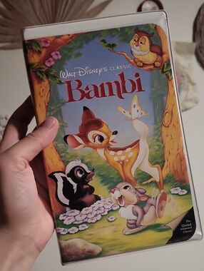 Walt Disney's original classic "Bambi" VHS Black Diamond Movie
